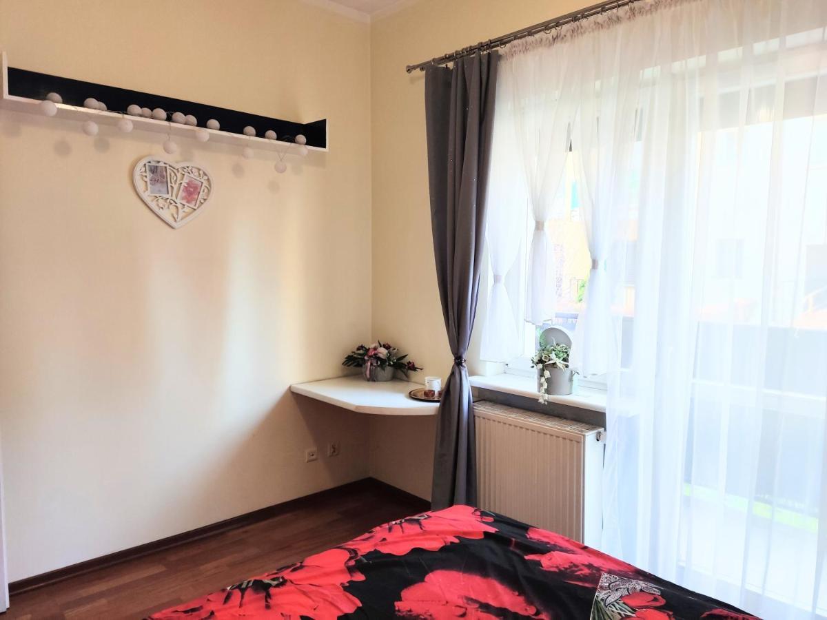 Apartment *** Cozy And Bright *
